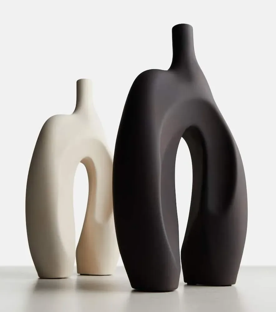 Ni Medium Ceramic Vase - Brown