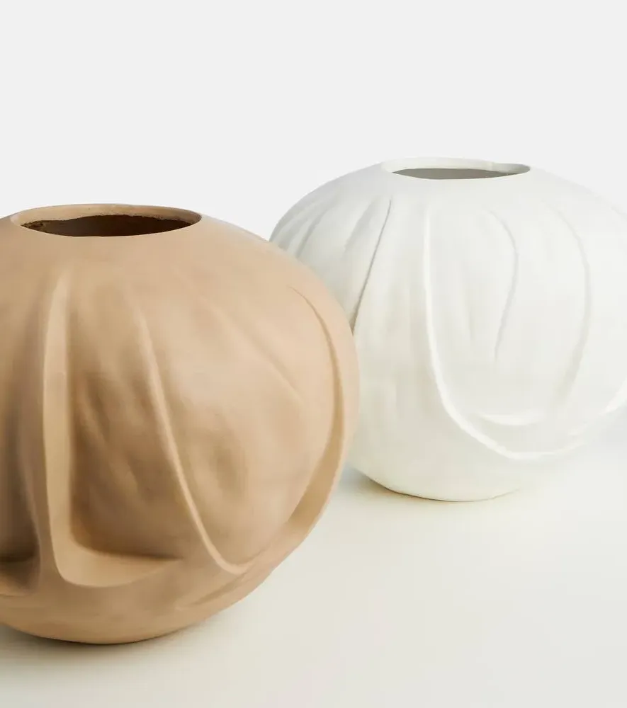 Orimono Big Vase - Beige, Concrete