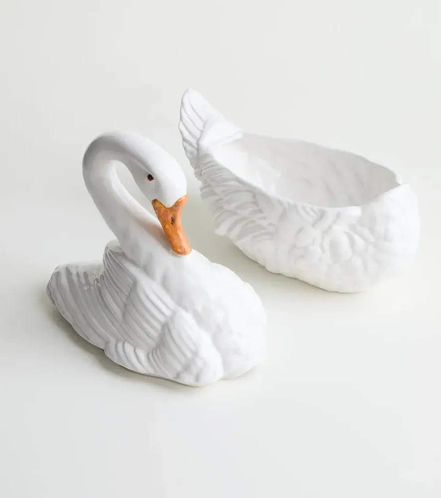 Swan Ceramic Soup Tureen - White