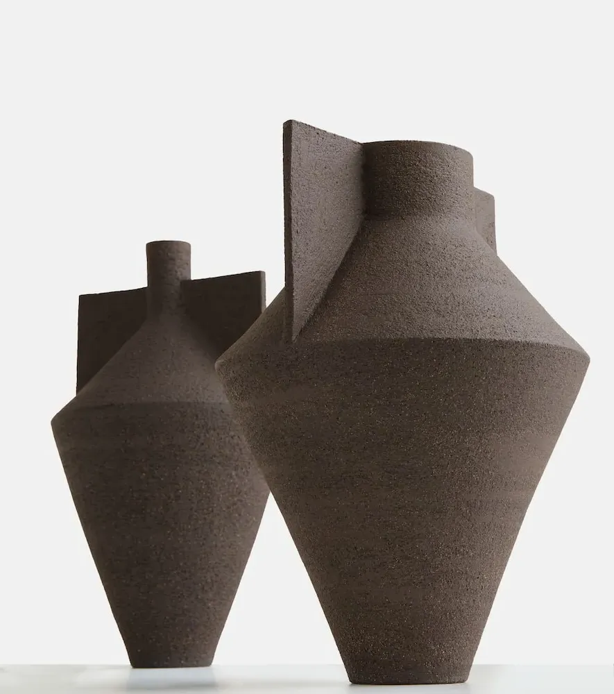 Jana Ceramic Vase by Antonio Forteleoni - Black