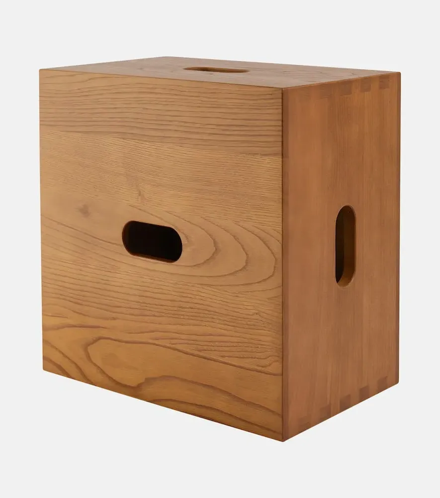 LC14 Cabanon Stool by Le Corbusier - Chestnut