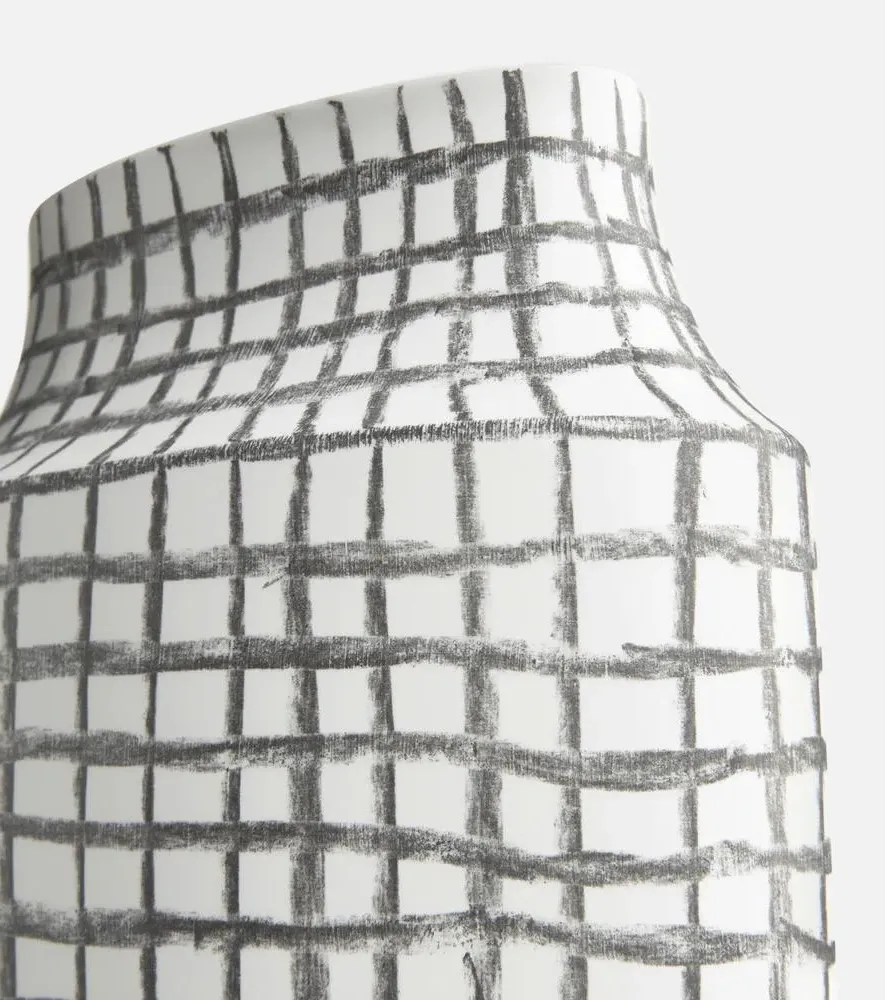 Post Scriptum Round Vase by Formafantasma - White, Porcelain