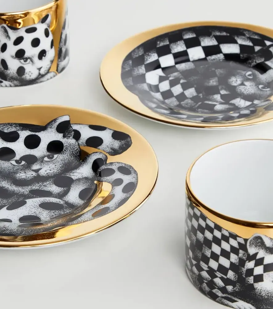 High Fidelity Set of 2 Teacups and Saucers - Black, Porcelain