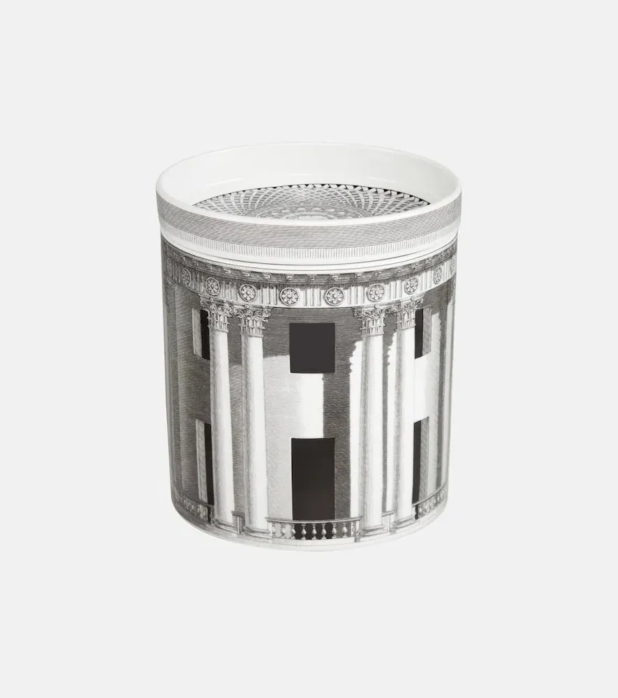 Nel Mentre Scented Candle - Grey, Porcelain image