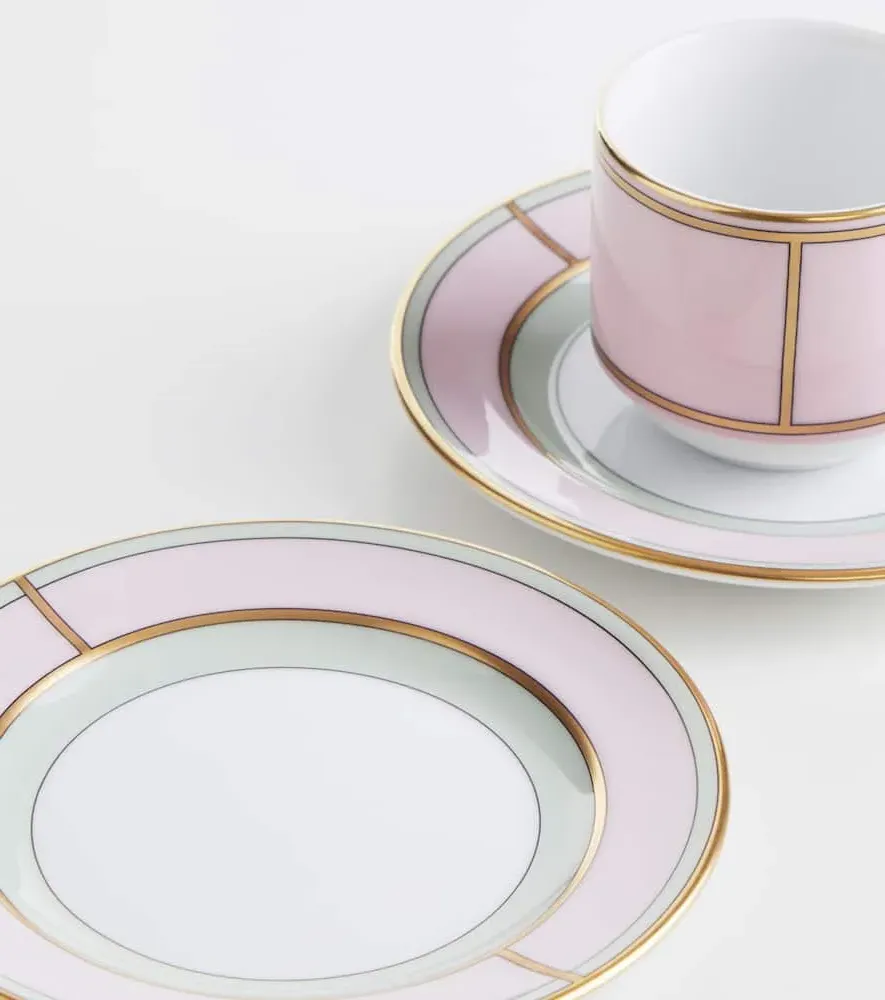 Diva Set of 2 Espresso Cups and Saucers - Pink, Porcelain