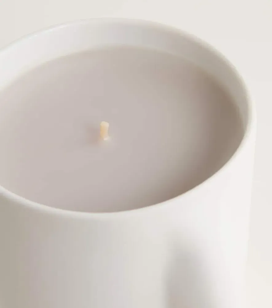 Nez Scented Candle - White, Porcelain image