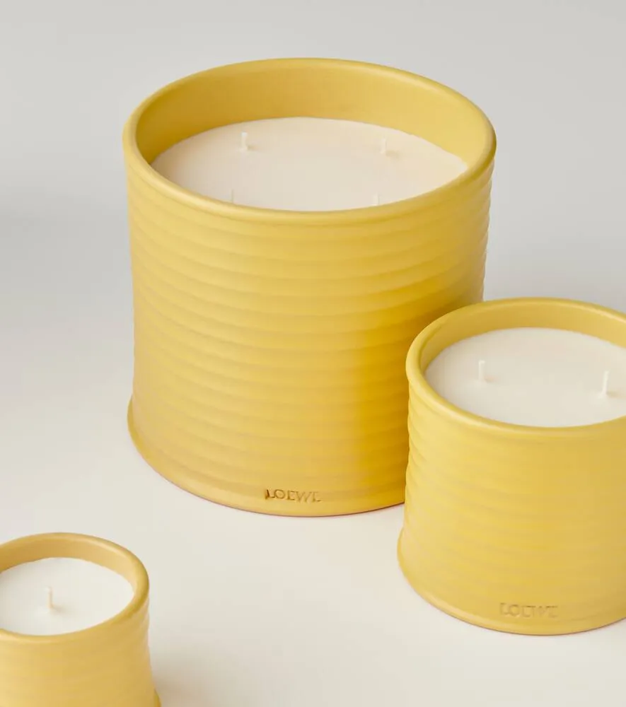 Honeysuckle Medium Candle - Yellow, Wax