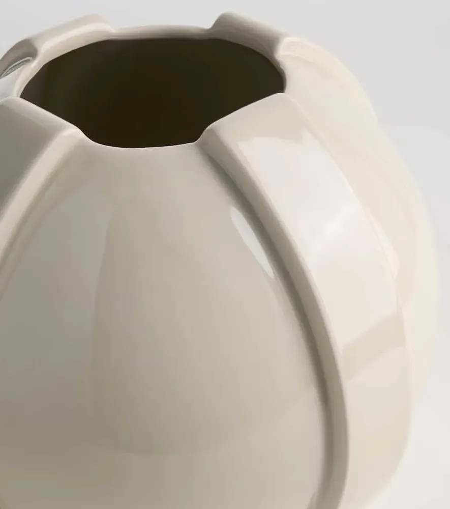 Vinci 01 Ceramic Vase - Beige image