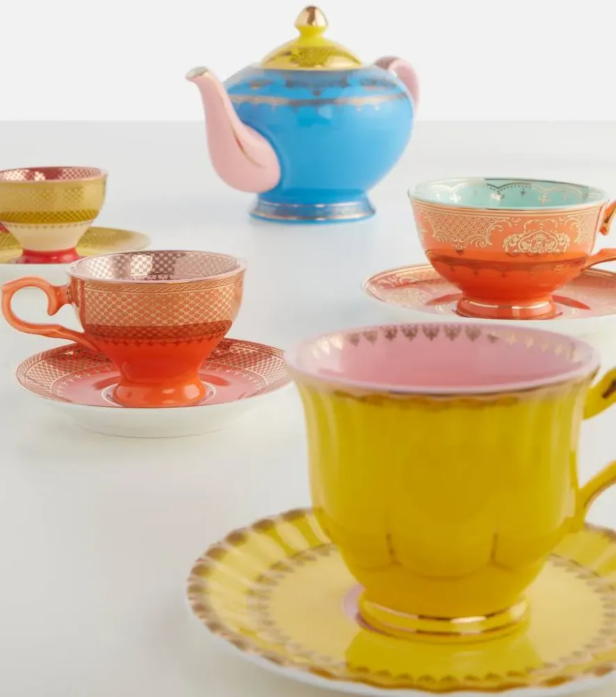Grandpa Set of 4 Teacups and Saucers - Multicolor, Porcelain