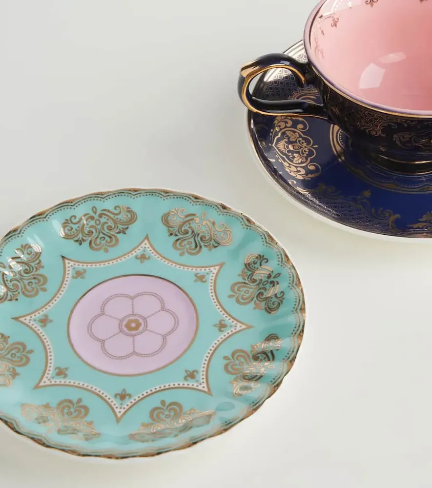 Grandpa Set of 4 Teacups and Saucers - Multicolor, Porcelain image