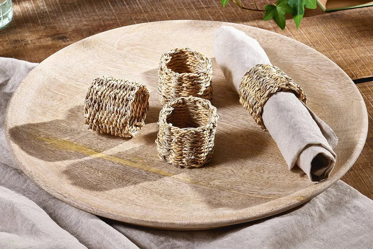 Aarushu Napkin Rings Set of 4 - Natural, Seagrass image
