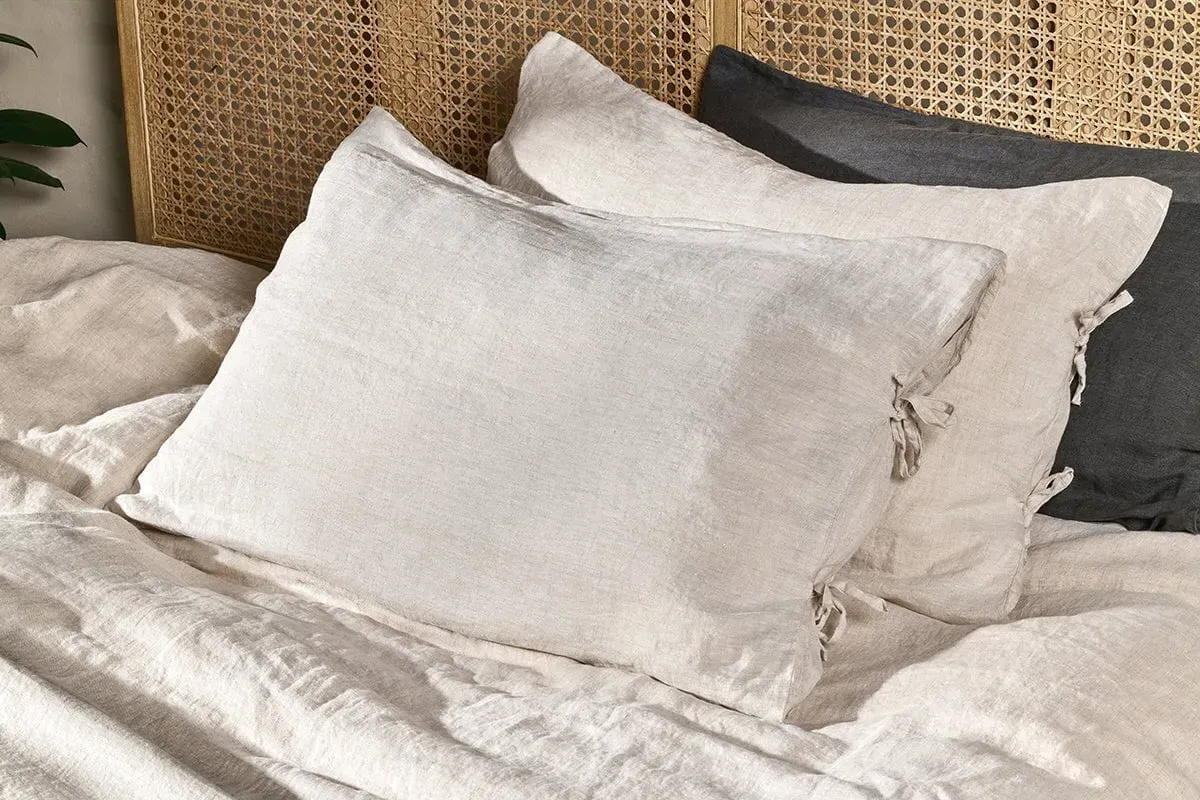 Adya Linen Housewife Pillowcase Pair - Natural image