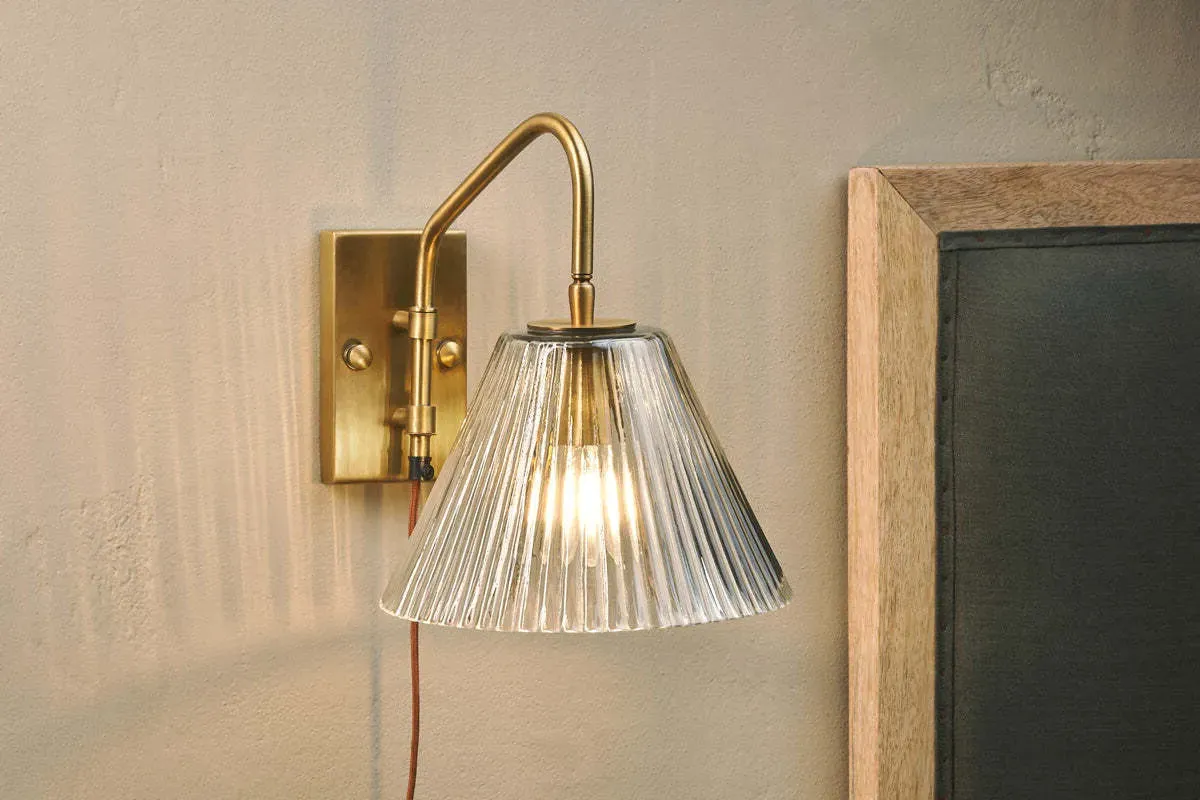 Akoli Fluted Glass Wall Lamp - Clear, Antique Brass product