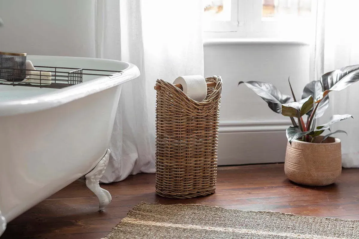 Amandi Rattan Toilet Roll Holder - Natural product