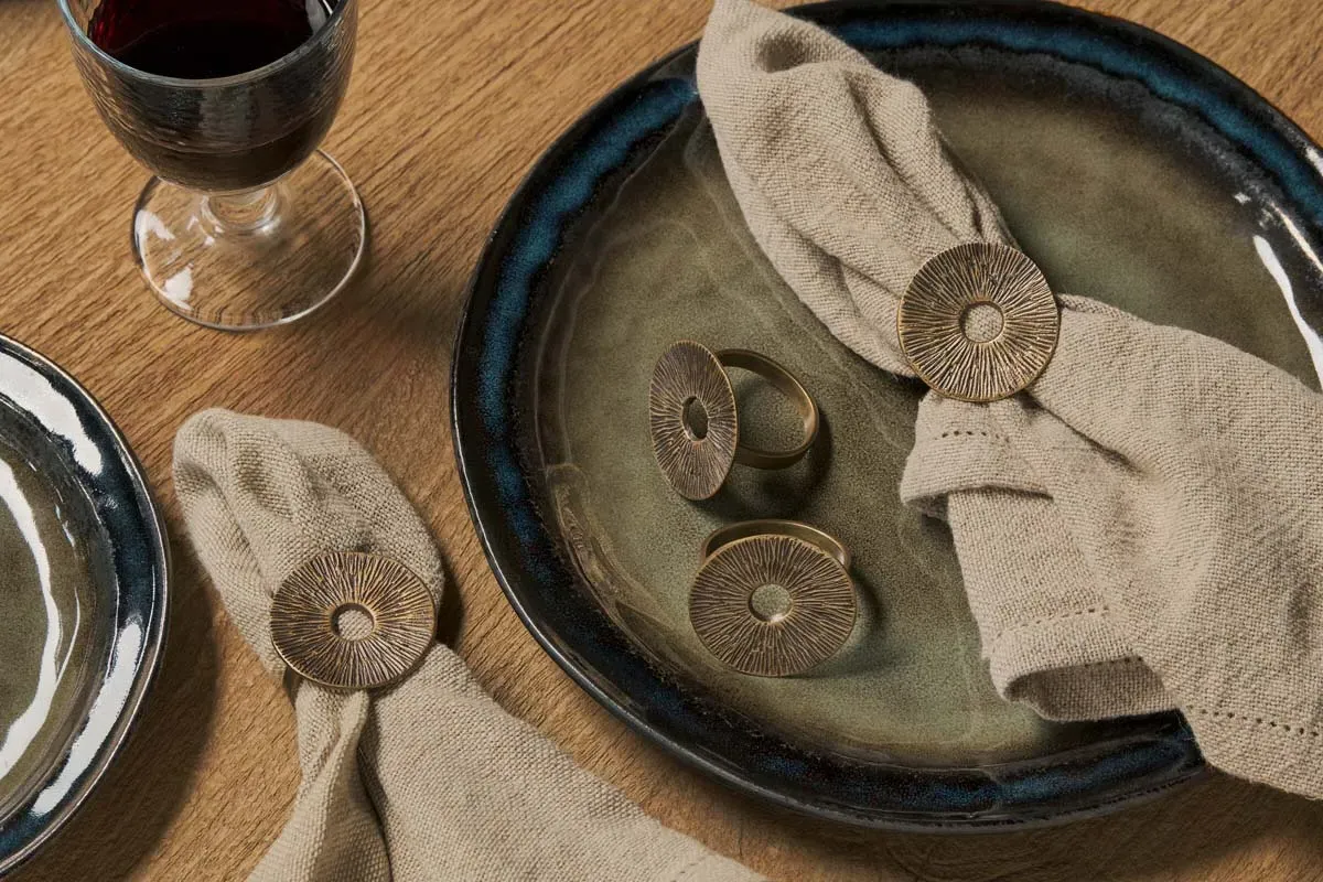 Dankuni Napkin Rings Set of 4 - Antique Brass image