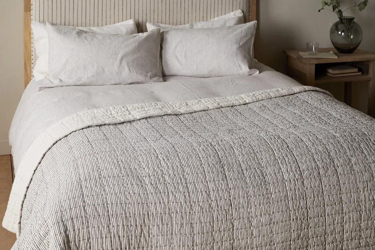 Dipti Block Print Bed Quilt - Charcoal, Cotton & Linen image