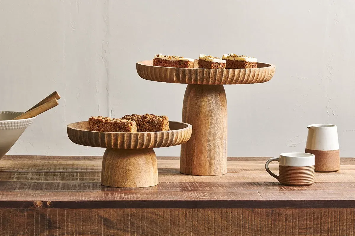 Gavivi Large Serving Stand - Natural, Mango Wood