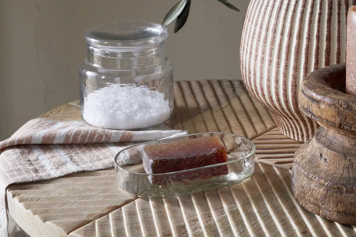Ilcoso Recycled Hammered Glass Soap Dish - Clear product