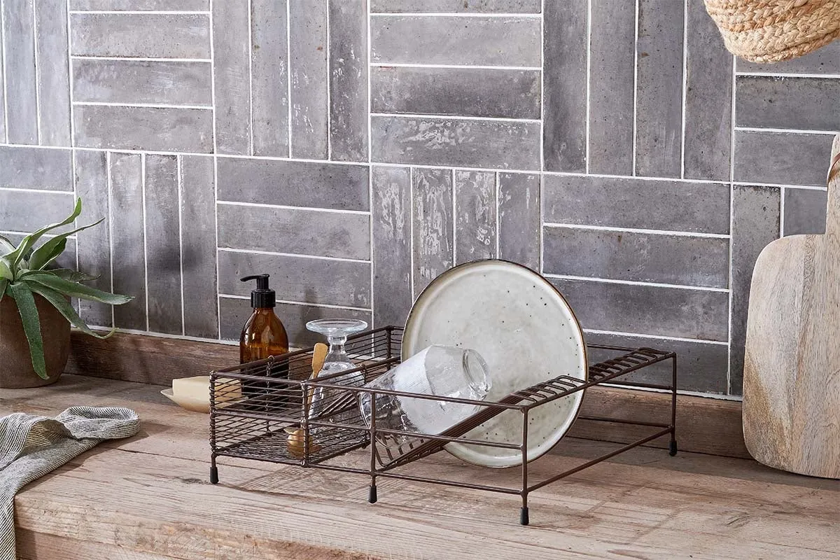 Inkollu Low Dish Rack - Aged Brass image