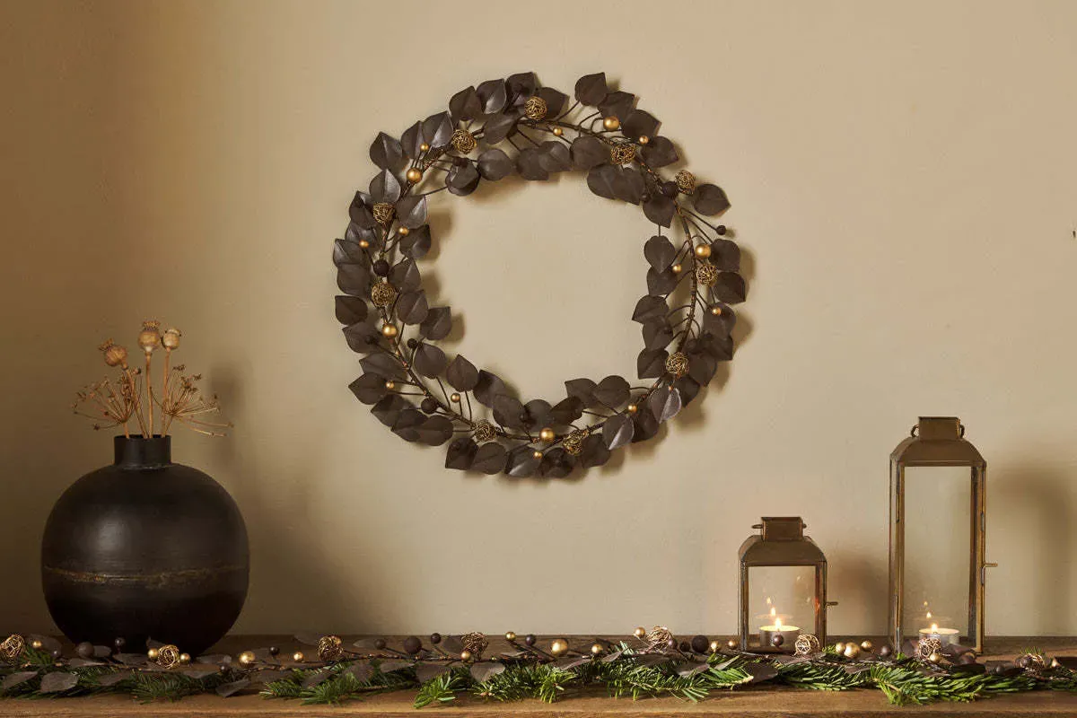 Ishana Christmas Wreath - Antique Brass product