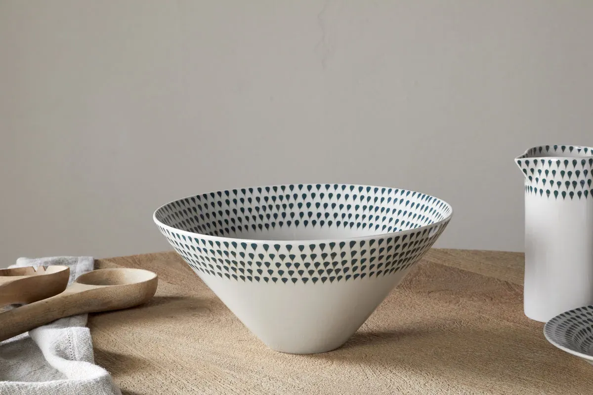 Juniper Drop Medium Serving Bowl - Cream, Juniper image