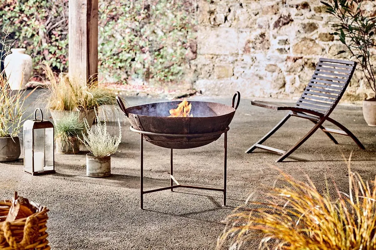Kadai Medium Fire Bowl with Grill - Reclaimed Iron product