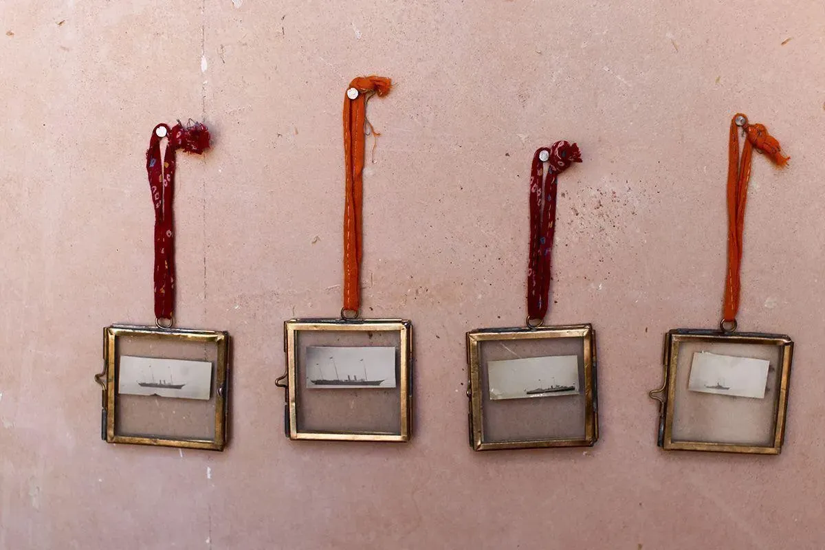 Kiko Tiny Frame Set of 4 - Antique Brass image