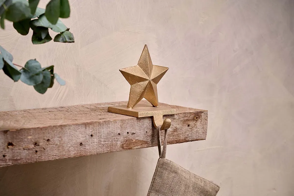 Kotta Star Stocking Holder - Antique Brass