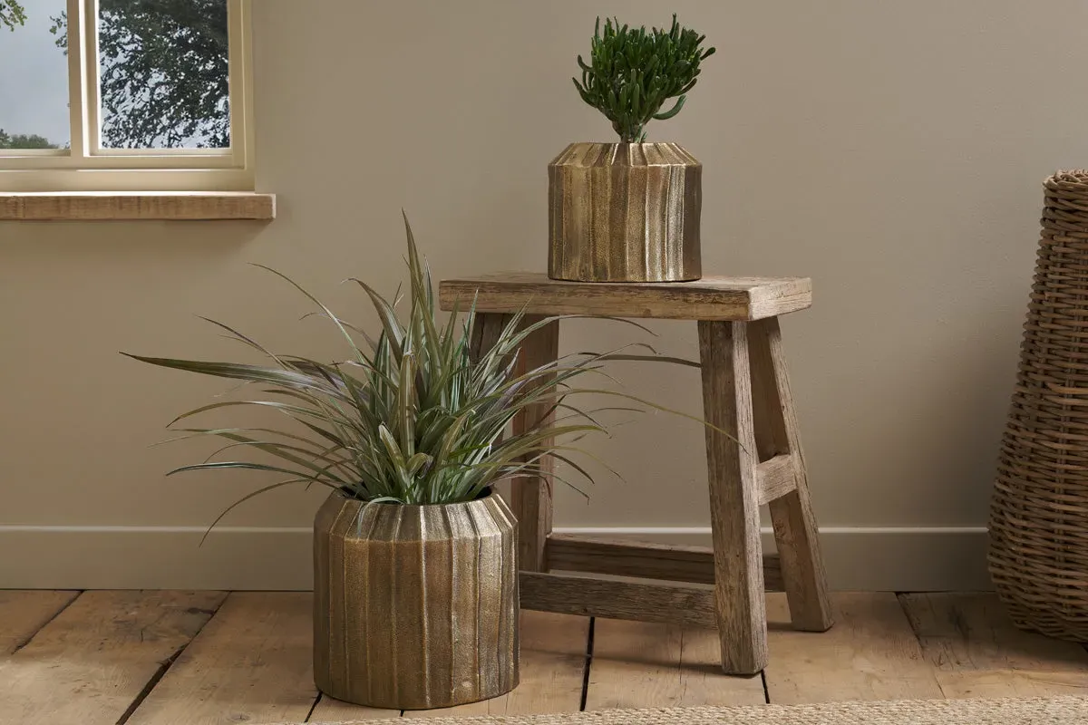 Nabara Small Cast Aluminium Planter - Antique Brass image