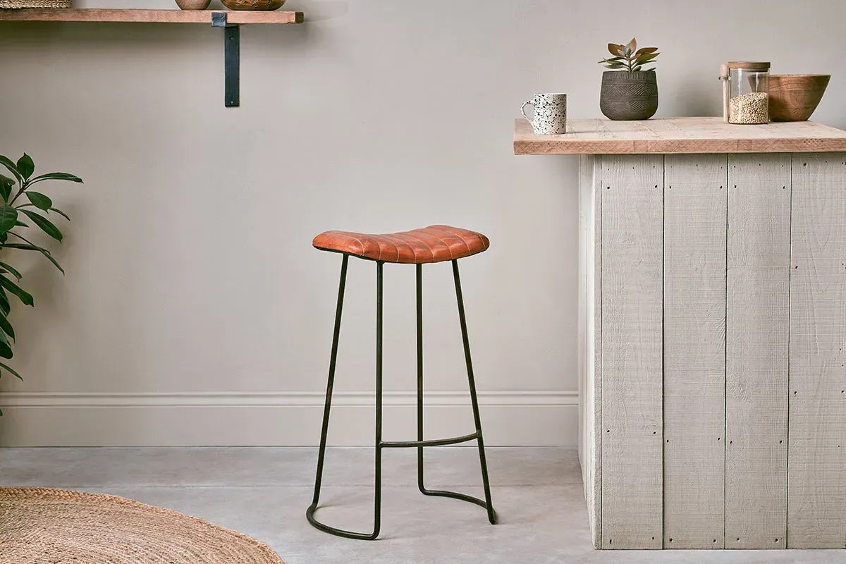 Narwana Ribbed Leather Stool - Aged Tan image