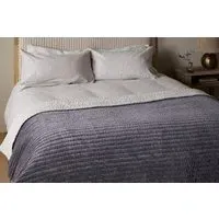 Nidra Bed Quilt - Charcoal, Velvet