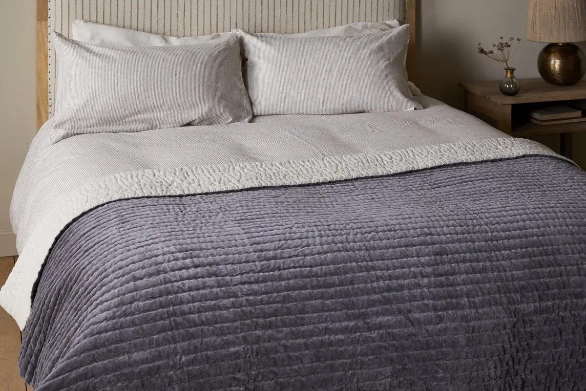 Nidra Bed Quilt - Charcoal, Velvet