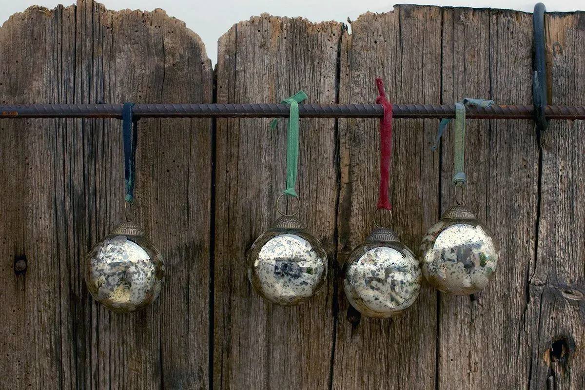 Nkuku Christmas Baubles Set of 4 - Antique Gold, Glass product