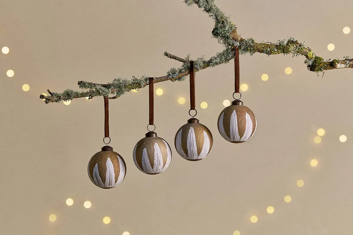 Nori Hand-Painted Glass Baubles Set of 4 - Gold, Cream product