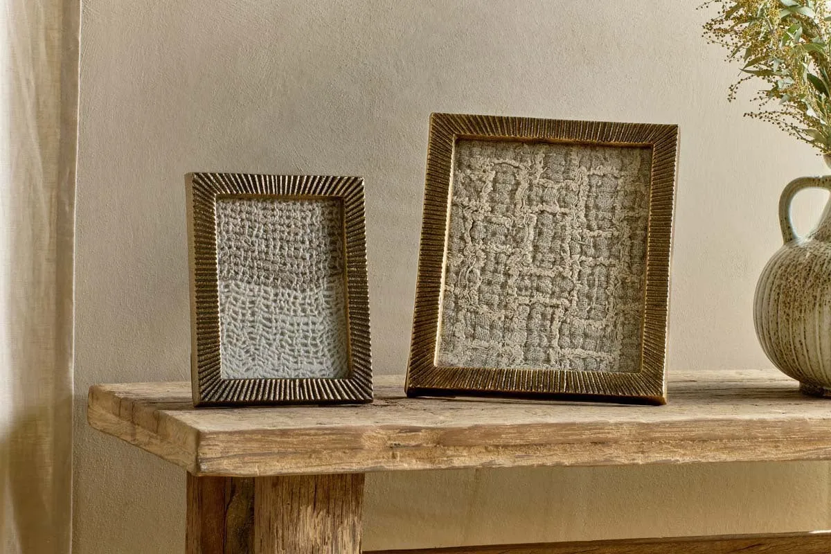 Ranoli 5x7 Photo Frame - Antique Brass, Cast Aluminium product