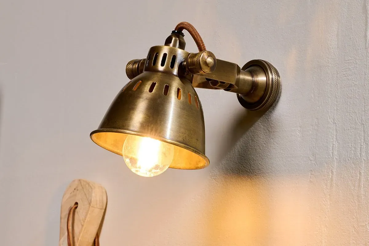Tubu Spot Light - Antique Brass image