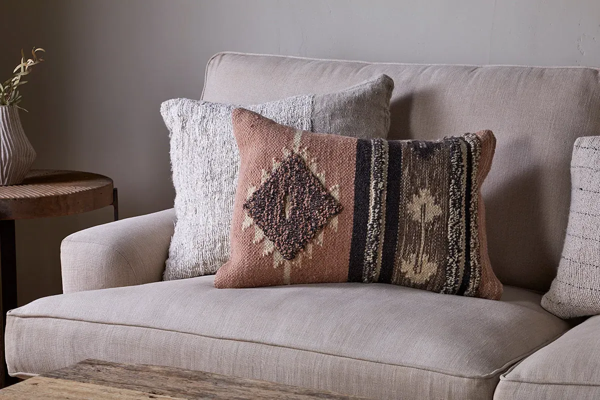 Tussi Sia Cushion Cover - Dusty Pink