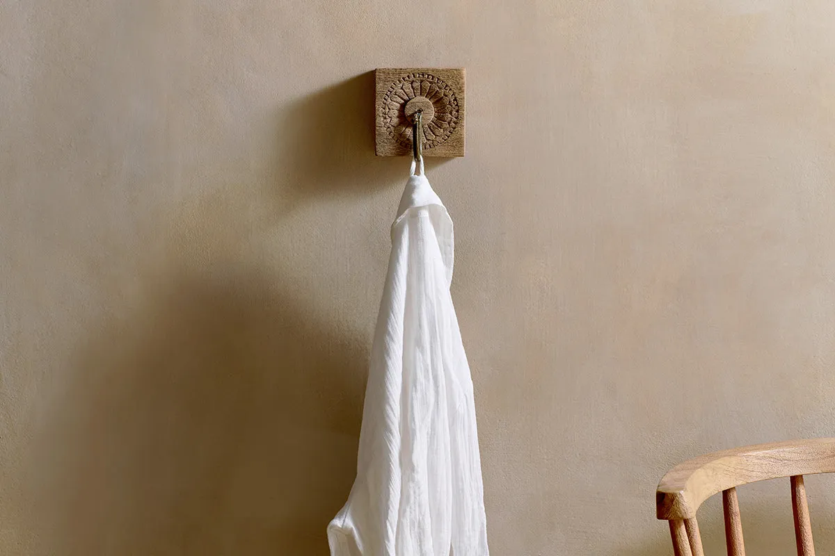 Veduru Mango Wood Carved Square Hook - Natural image