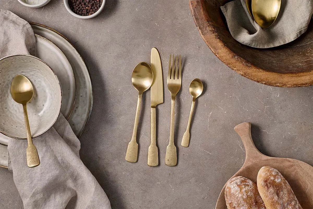 Veeta Cutlery Set of 16 - Brushed Gold image