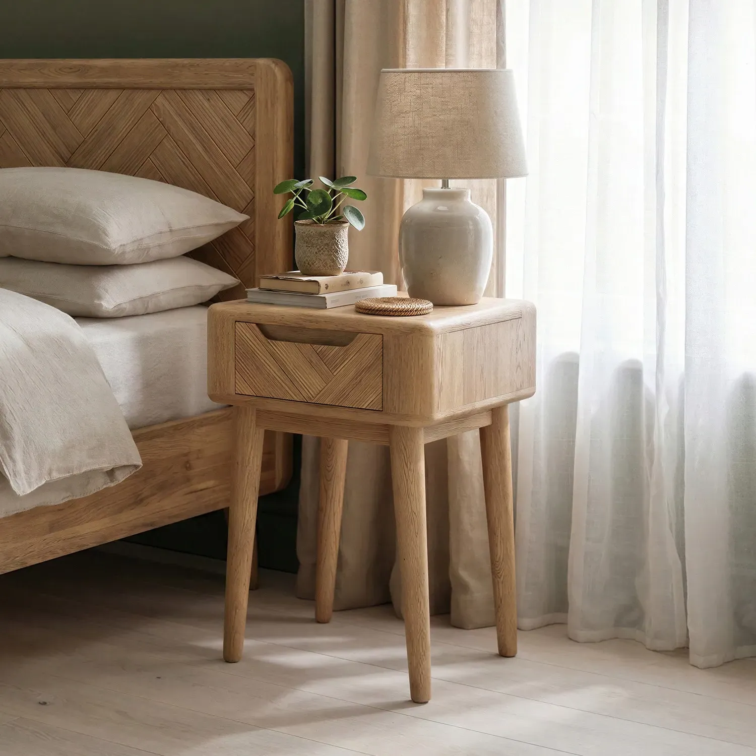 Parven Collection Bedside Lamp Table - Oak, Solid Oak product