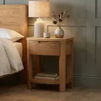Somerton 1 Drawer Bedside Chest - Oak, Solid Oak alternate view