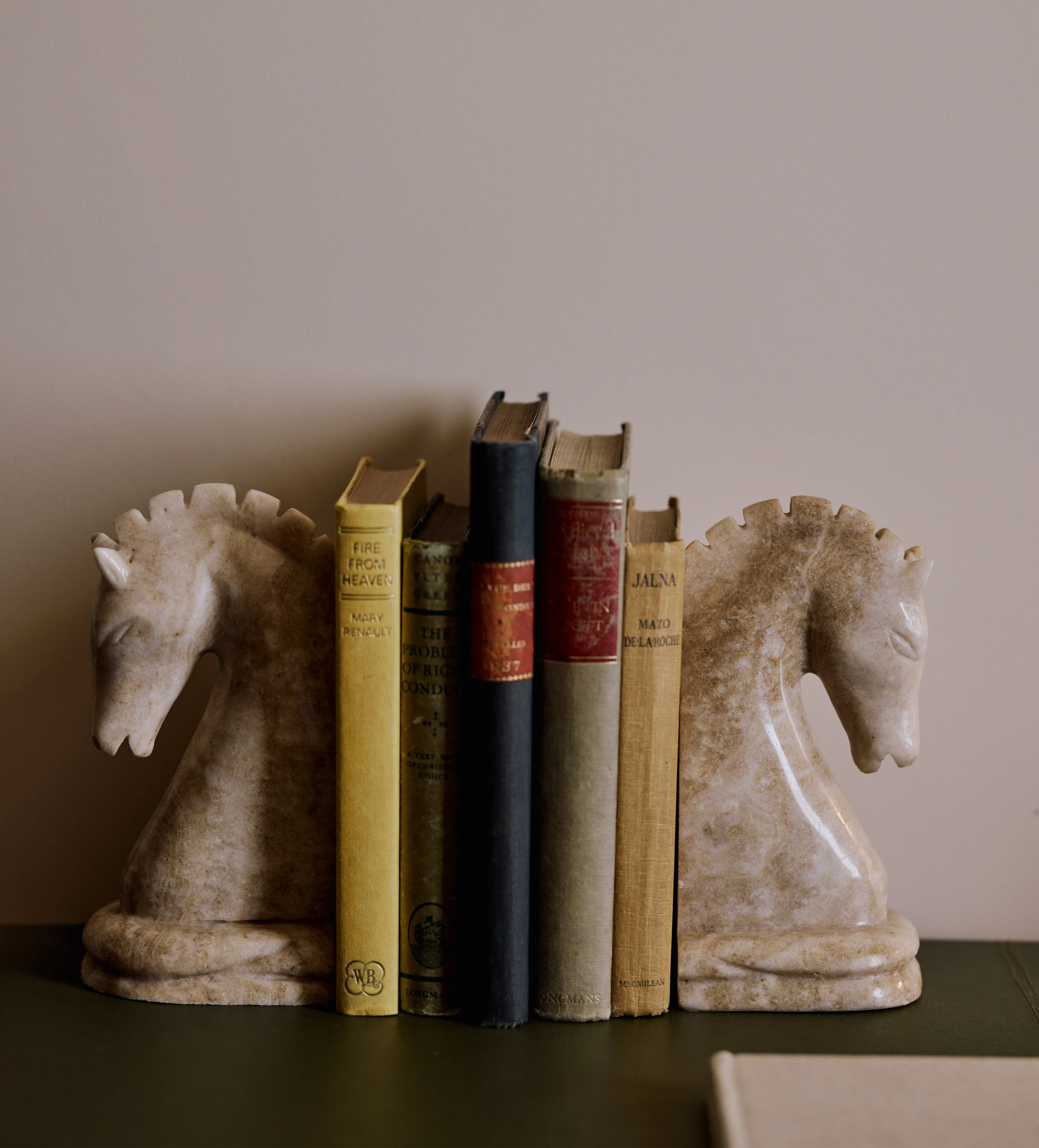 Arroch Horse Head Book Ends - Onyx product