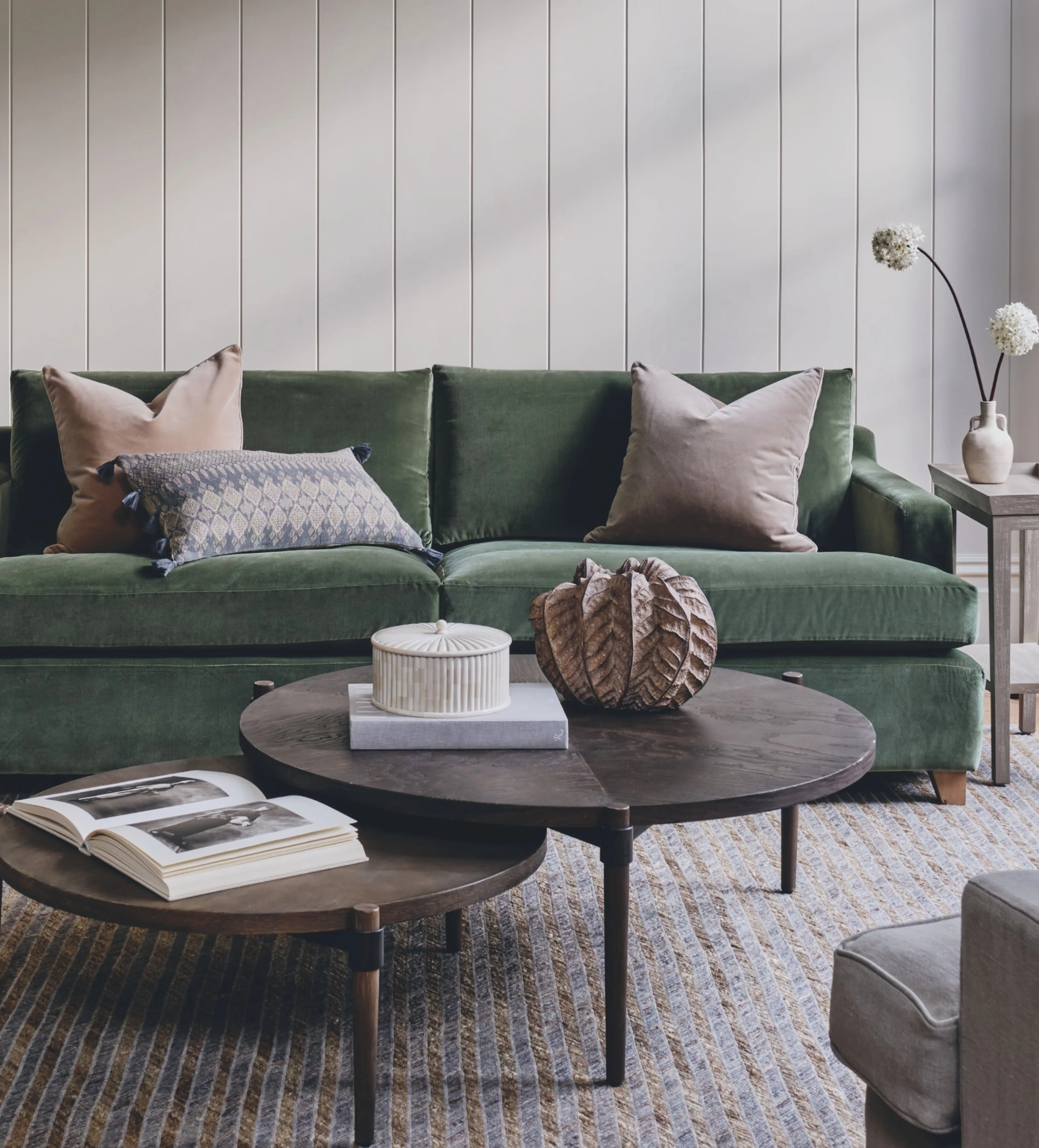 Beale Seating Range - Fixed Cover, Made-to-Order alternate view