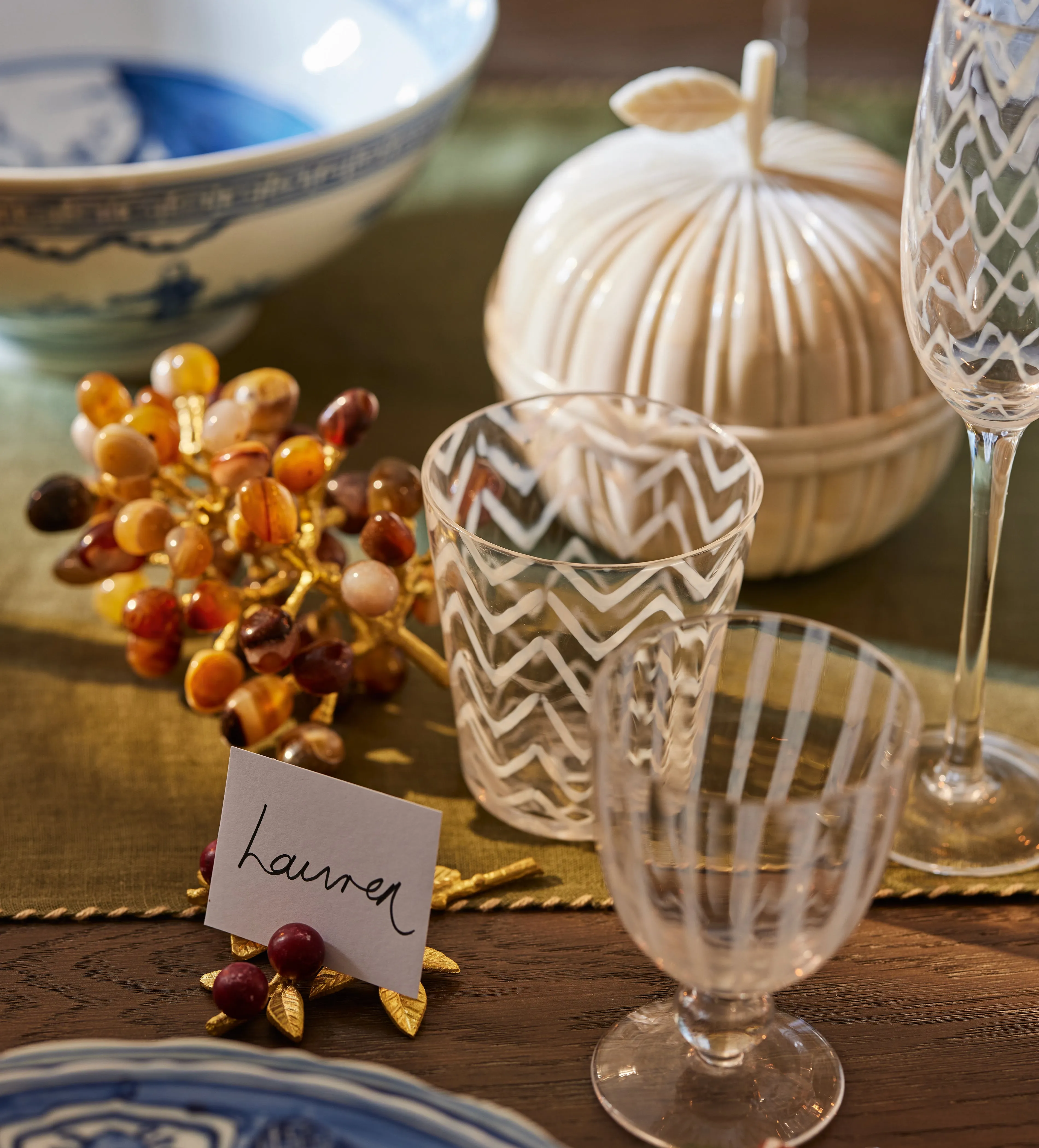 Onyx Grapes Ornament - Multi product