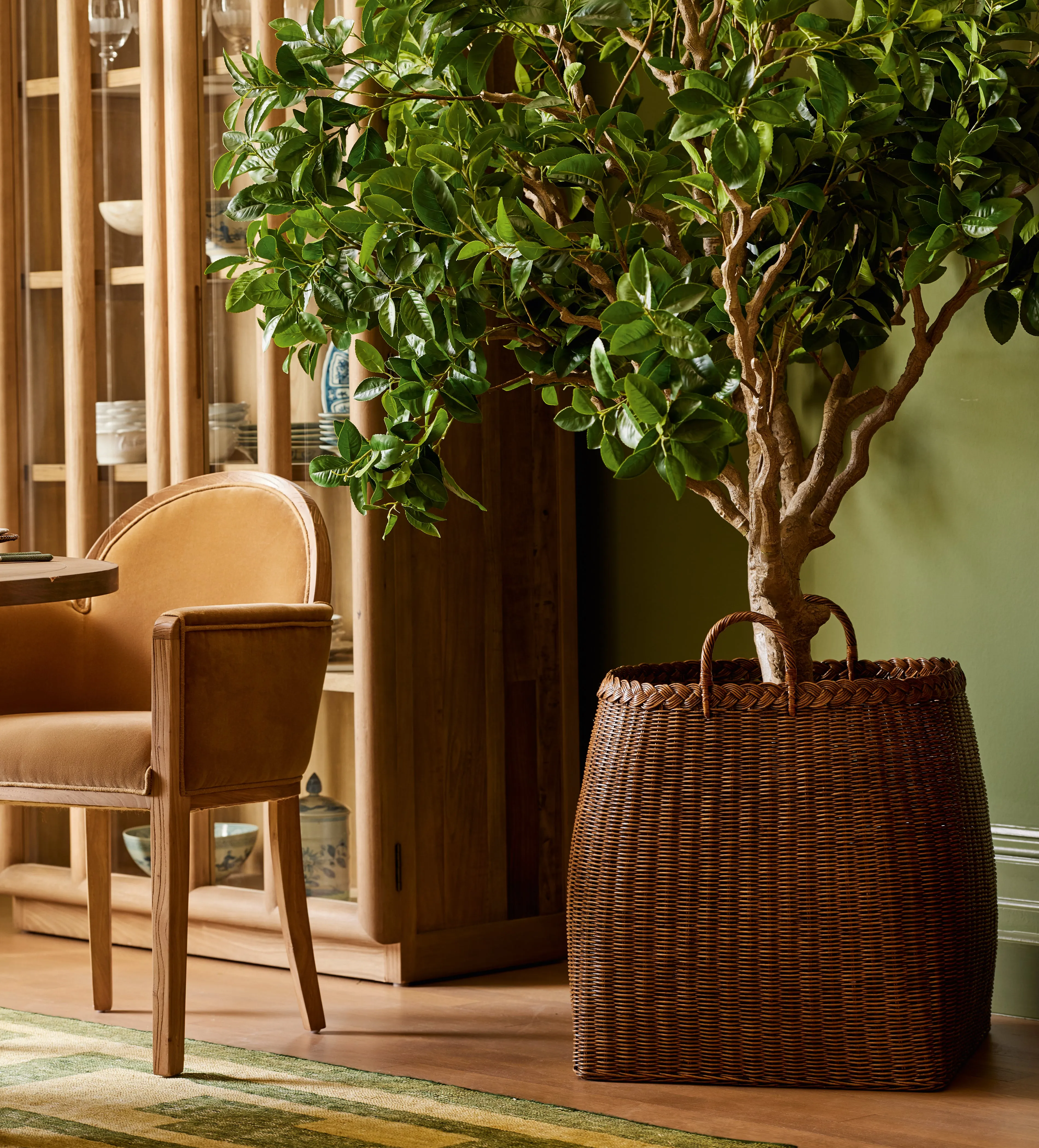 Tresse Rattan Planter - Antique Brown product