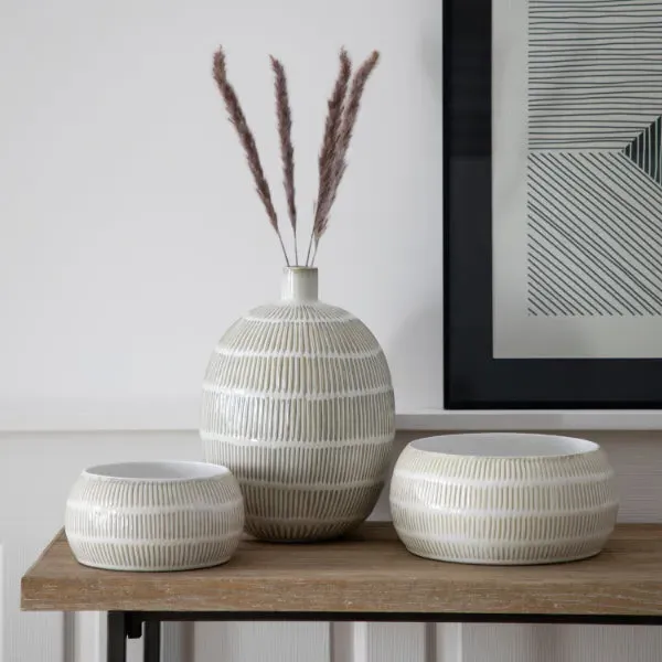 Abelia Large Decorative Bowl - Cream, Stoneware product