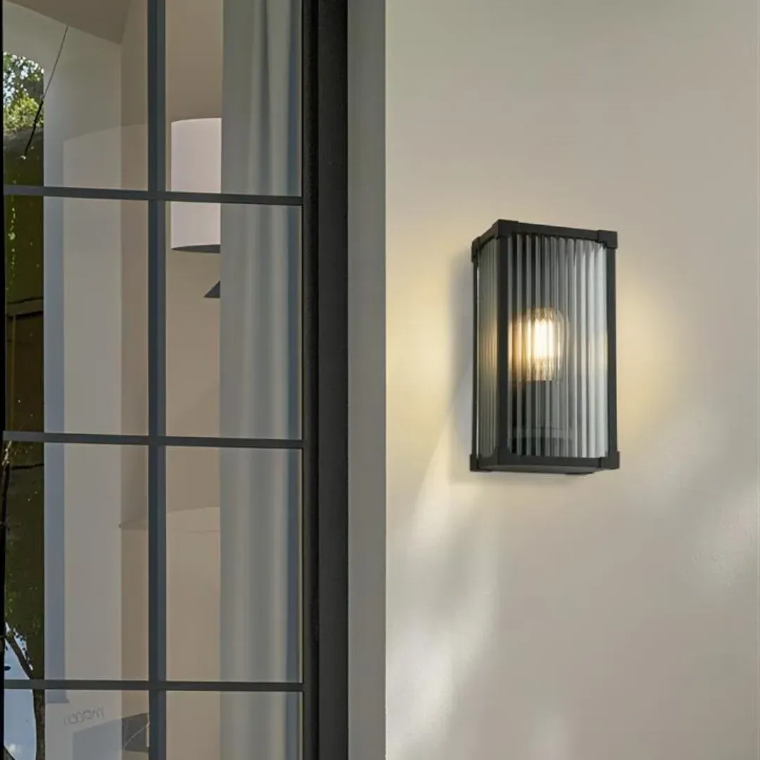 Cincinnati Outdoor Wall Light - Matte Black, Aluminium product