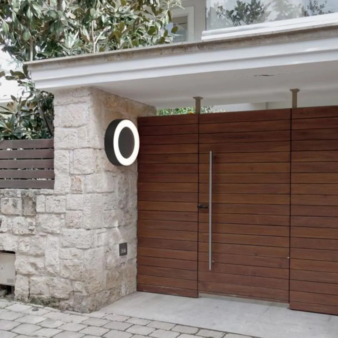 Circle LED IP44 Outdoor Wall Light - Cool White product