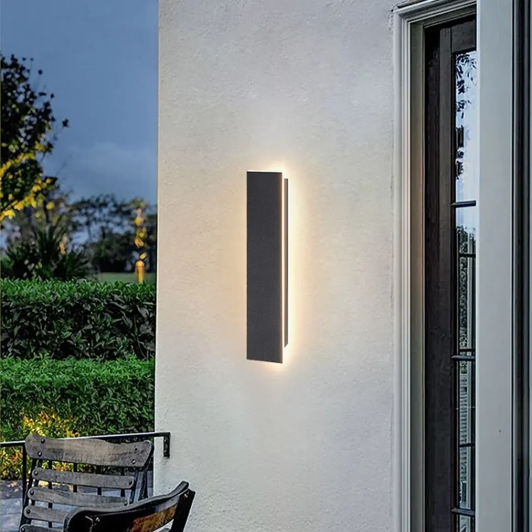 Fiske 30cm IP65 LED Wall Light - Matte Black product