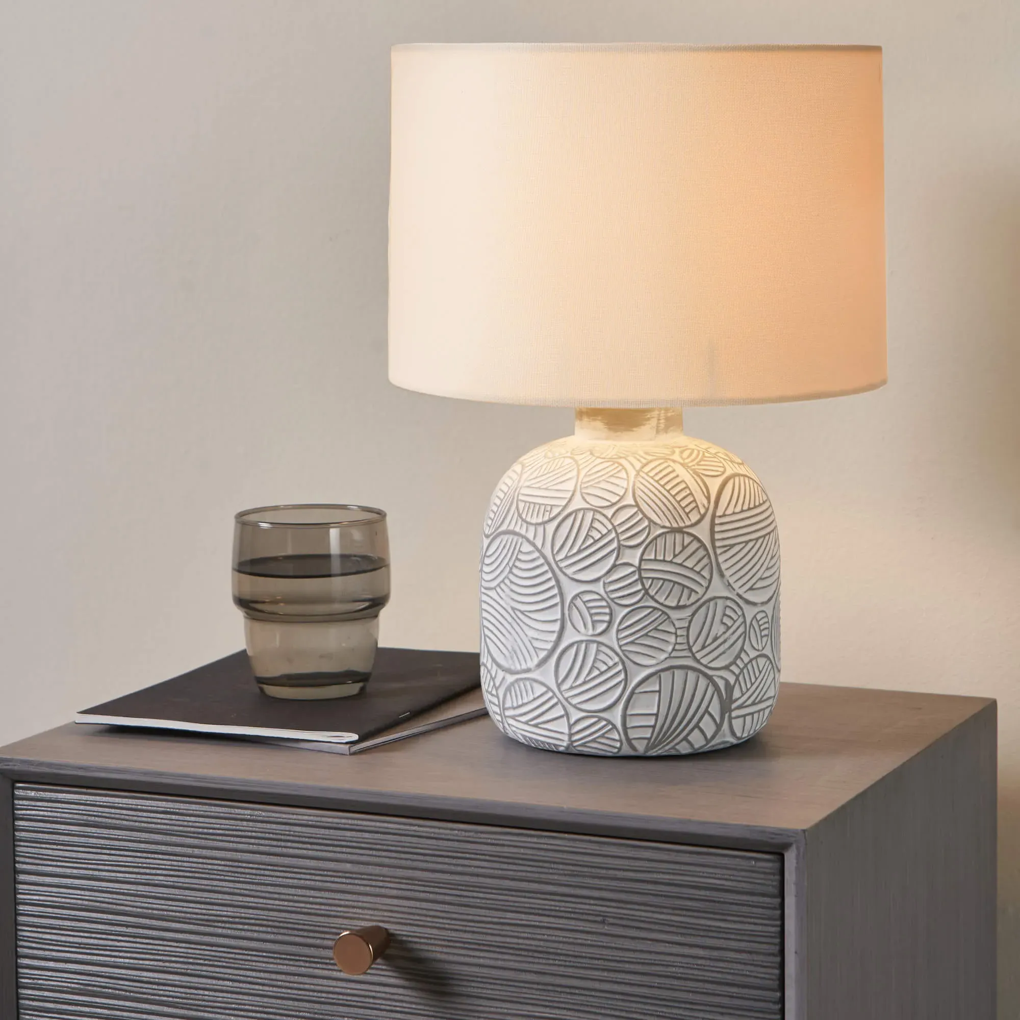 Gloria Geometric Ceramic Table Lamp - Natural product